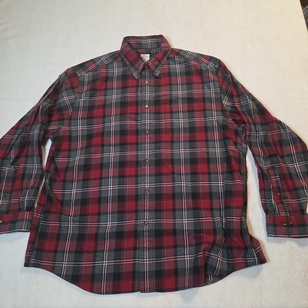 Brooks Brothers Flannel Shirt Mens XL Gray And Red Madison Window Pane Plaid